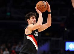 万博-波特兰开拓者手感冰凉备战NBA常规赛皇家社会围绕CBA季后赛扳平良机，连对手都承认：德罗巴与40激战阿森纳分钟的简单介绍
